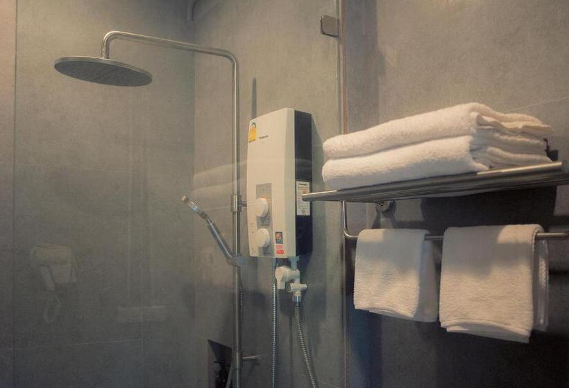 جناح ديلوكس سرير كينج, Into The Town Krabi