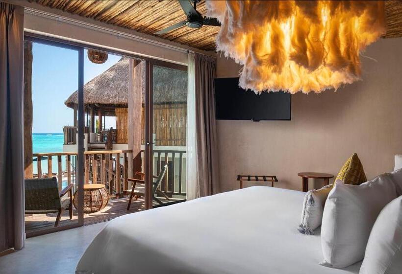 اتاق اساندارد با چشمانداز جانبی به دریا, Nerea Tulum