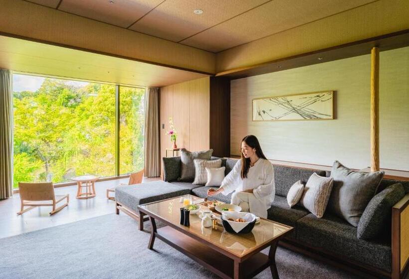 سوییت با چشمانداز باغ, Okura Kyoto Okazaki Bettei  Age Requirement 12 Over