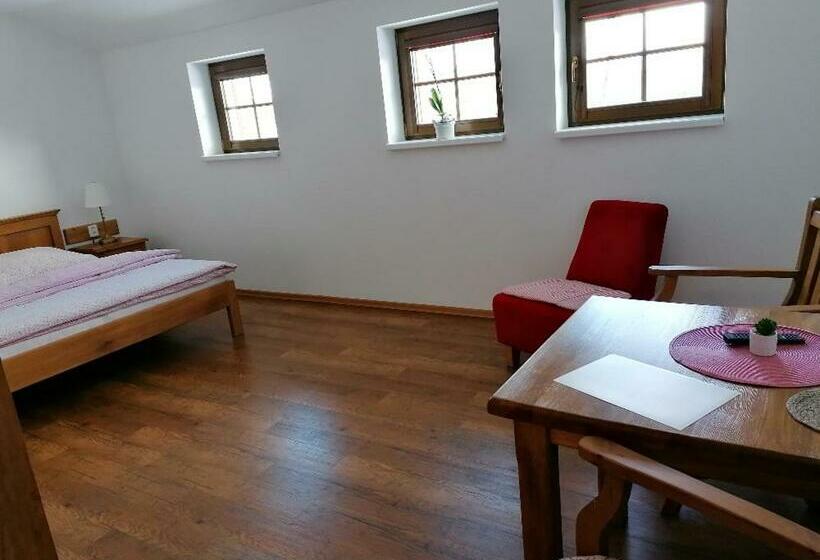 スタンダードルーム, Penzion U Vlčí Stezky