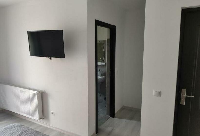 スタンダードルーム, Pensiunea Teodora