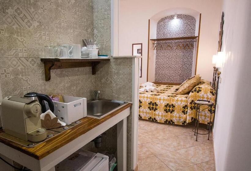 غرفة ديلوكس ثلاثية مطلة على البحر, Imperium