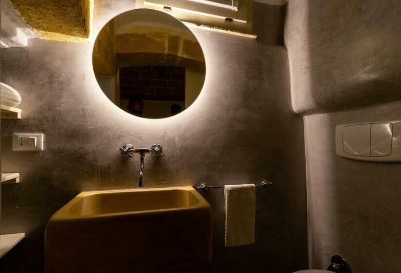 Номер Стандарт, Relais La Casa Del Poeta