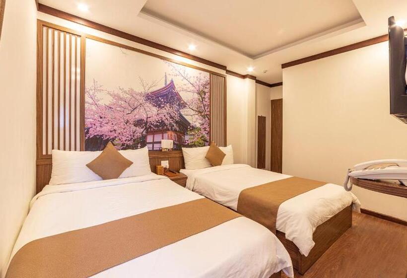 اتاق استاندارد چهار تخته, Khai Ngoc