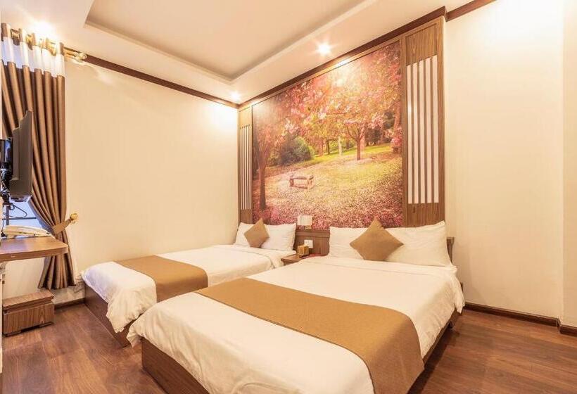 اتاق استاندارد چهار تخته, Khai Ngoc