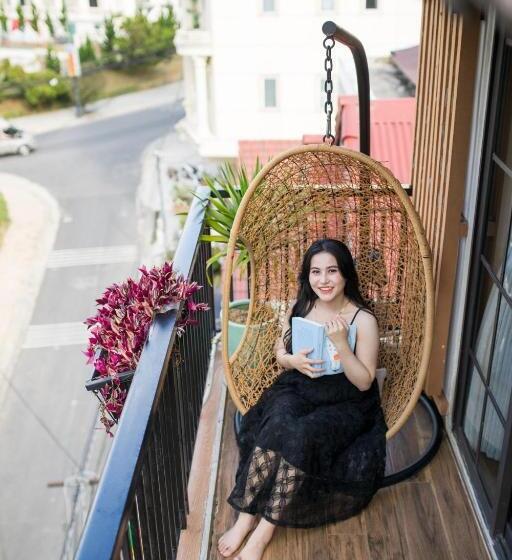 1 Bedroom Apartment Lake View, Khai Ngoc