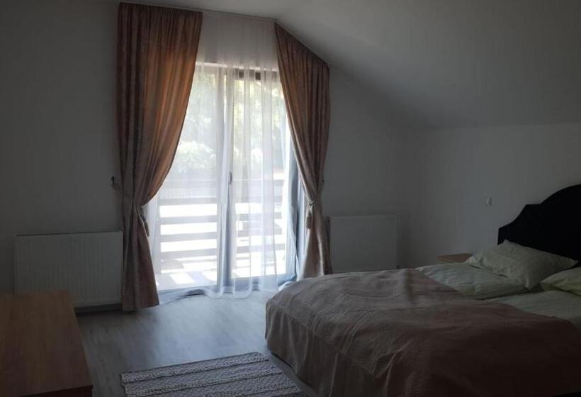 اتاق استاندارد با چشمانداز کوهستان, Casa Davideea