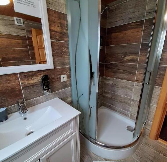 اتاق لوکس چهار تخته, Penzión Blanka