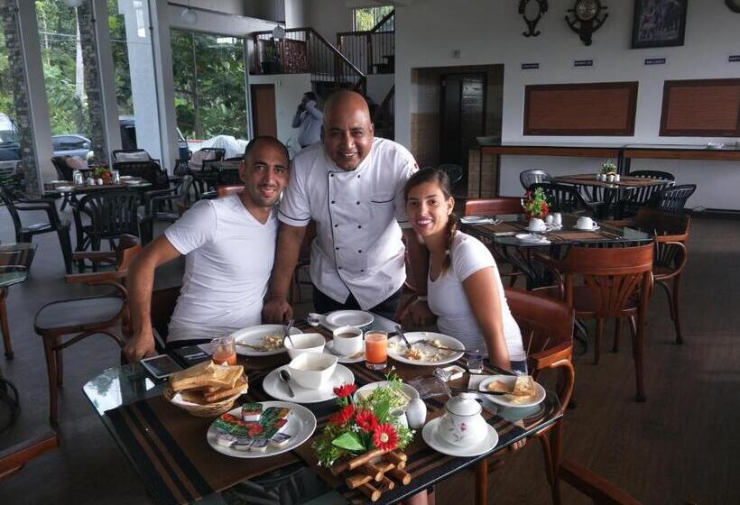 חדר סטנדרט נוף להרים, Rawan Face Hotel Ella