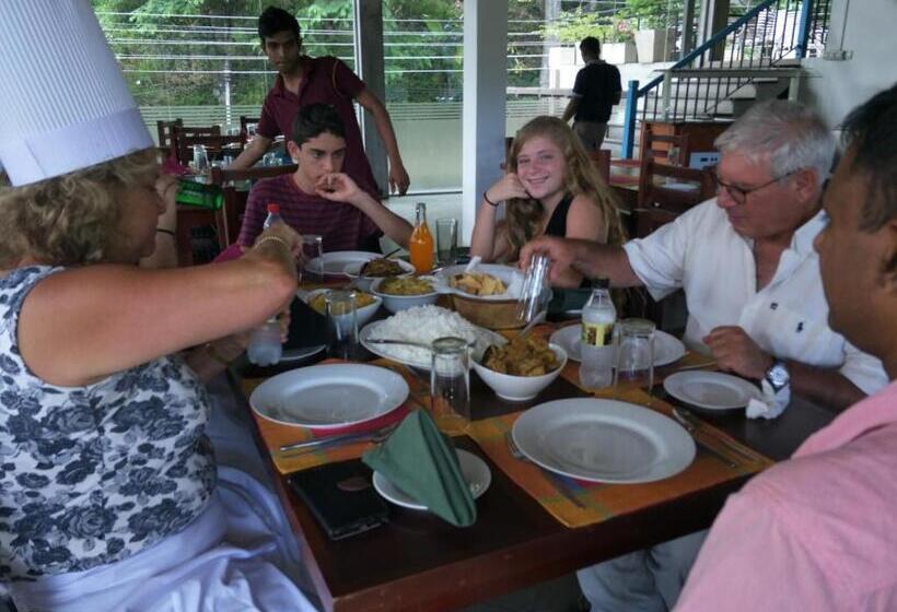 חדר סטנדרט נוף להרים, Rawan Face Hotel Ella