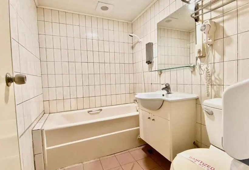 اتاق استاندارد چهار تخته, Wl Hotel Hsinchu