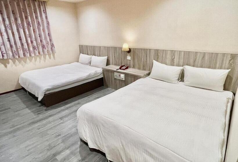 اتاق استاندارد چهار تخته, Wl Hotel Hsinchu