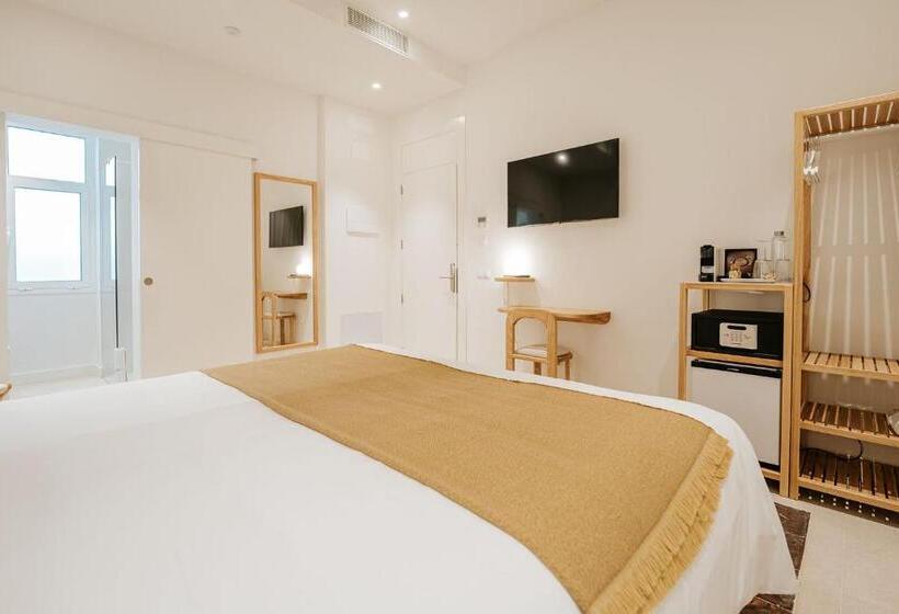 غرفة إقتصادية, Emblemático F24 Only Adults B&b