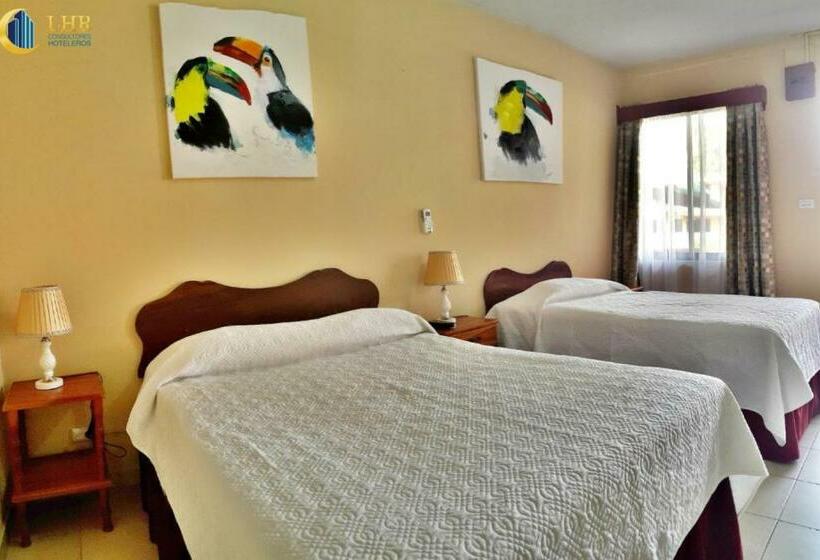 Номер Стандарт, Nahomi Divisamar By Lhr