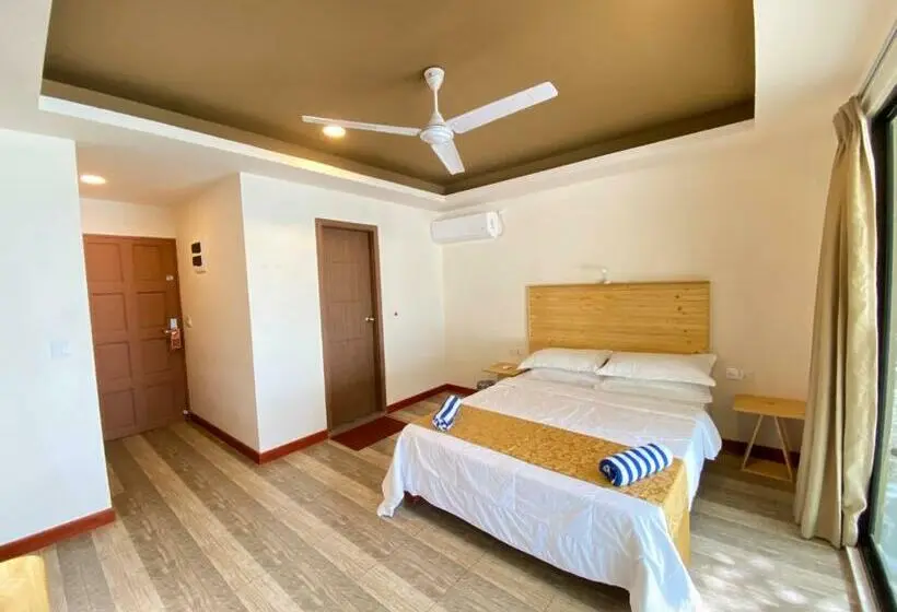 اتاق لوکس, Paguro Seaview