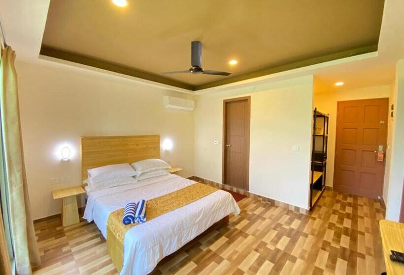 سوییت خانوادگی, Paguro Seaview