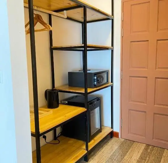 اتاق لوکس با چشم‌انداز دریا, Paguro Seaview