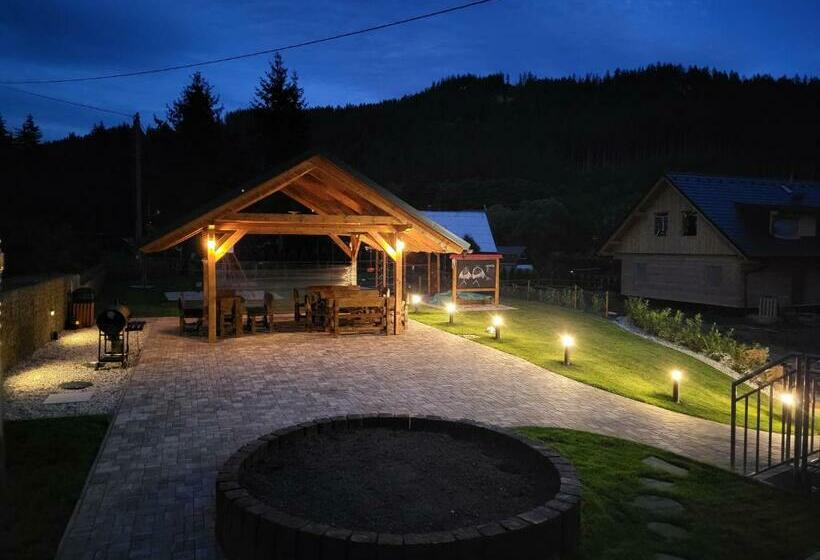 סוויטת 3 חדרי שינה, Chata U Dědka