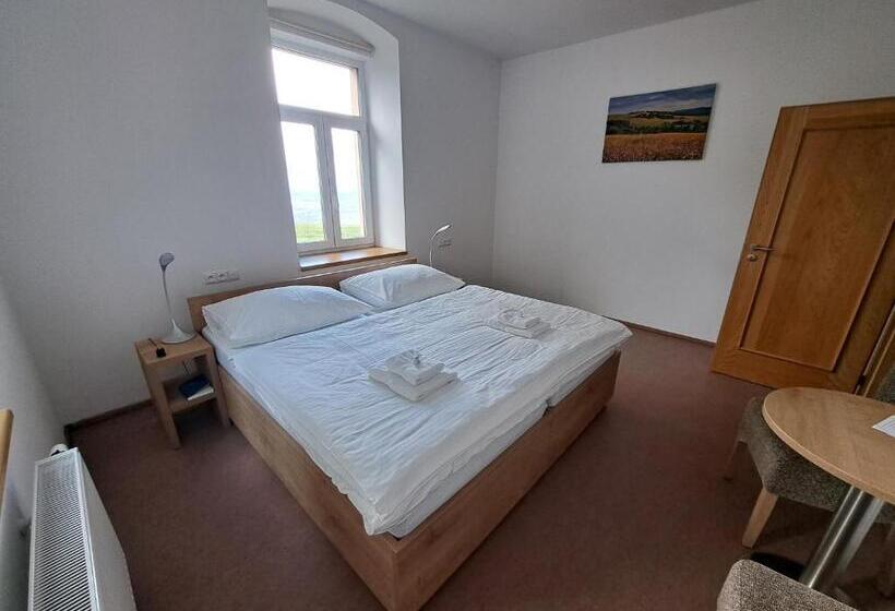 Номер Стандарт Адаптированный для Инвалидов, Poutní Dům