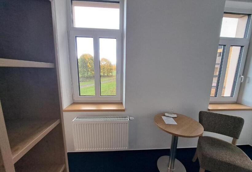 Номер Стандарт Индивидуальный, Poutní Dům