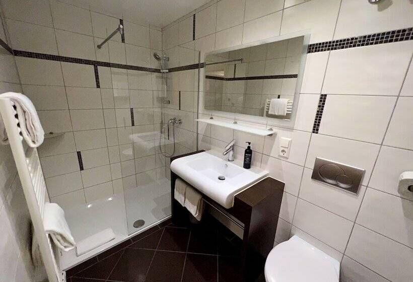 Семейный Номер, Otto   Bed & Breakfast