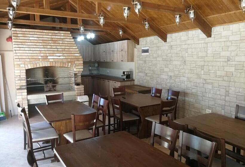 带1个卧室的别墅, вила христови