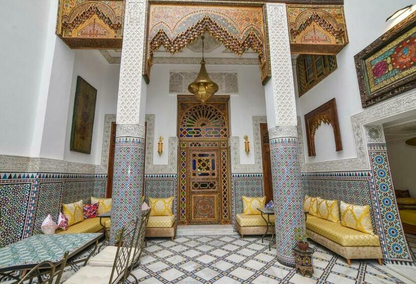 سوییت با چشمانداز باغ, Riad Fez Mahal
