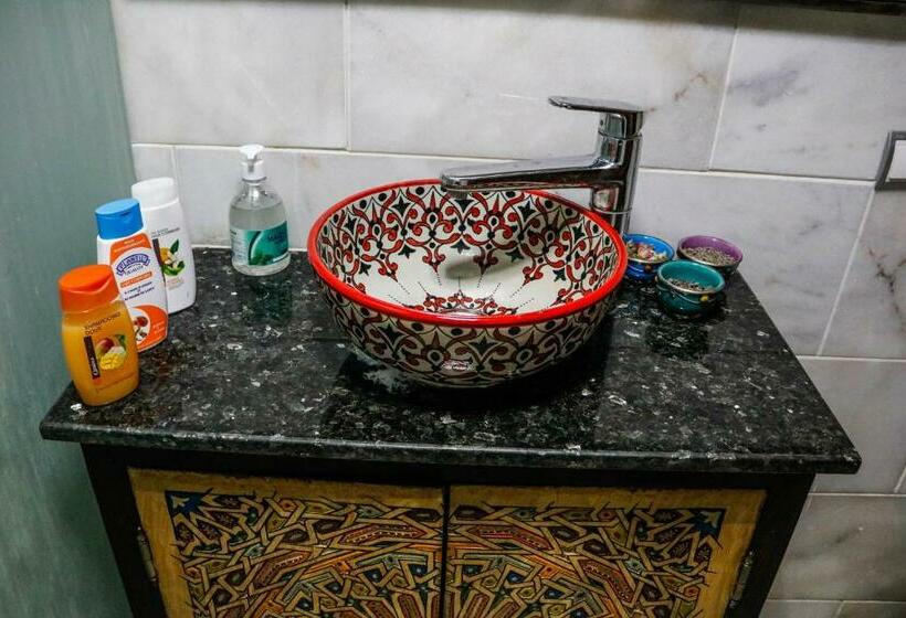 سوییت با چشمانداز باغ, Riad Fez Mahal