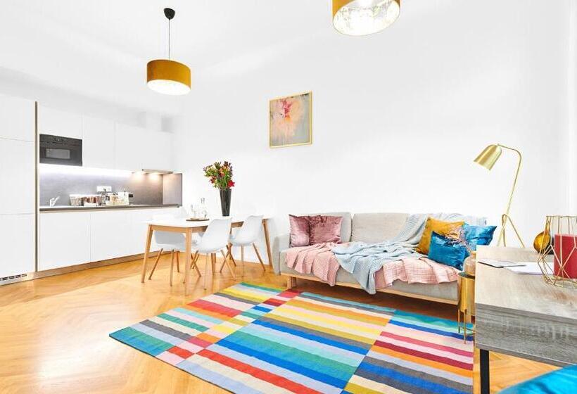 آپارتمان 2 خوابه با بالکن, Residence Dlouha   Old Town