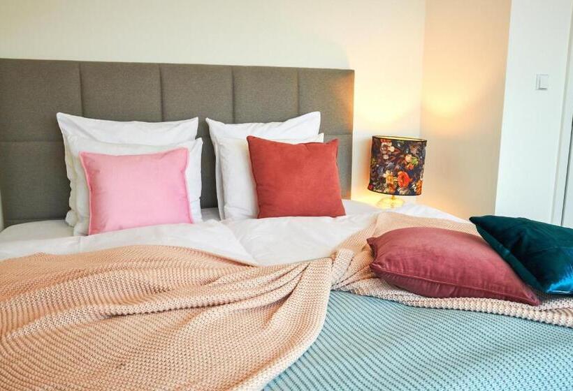 Apartamento 3 Dormitórios, Residence Dlouha   Old Town