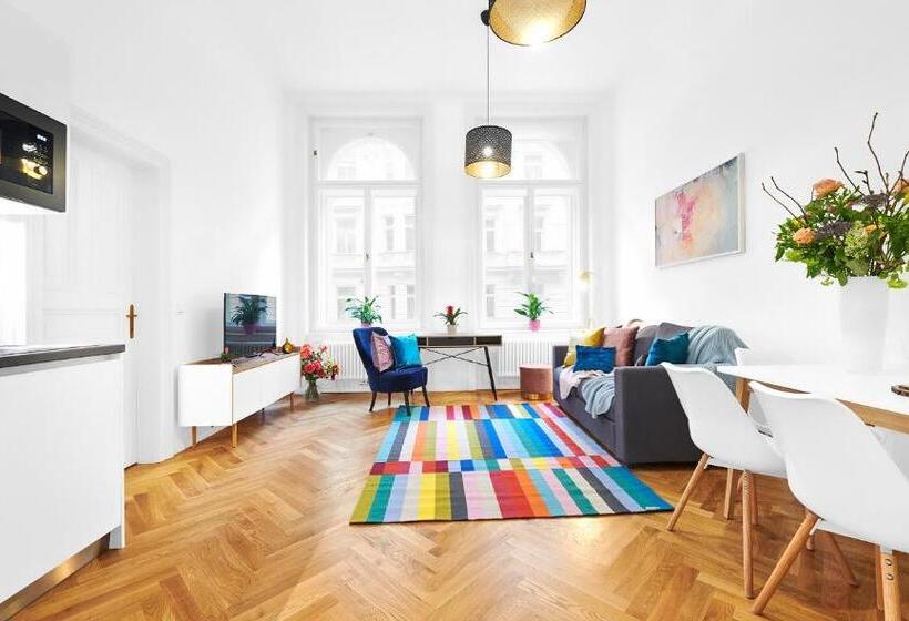 آپارتمان 1 خوابه با بالکن, Residence Dlouha   Old Town