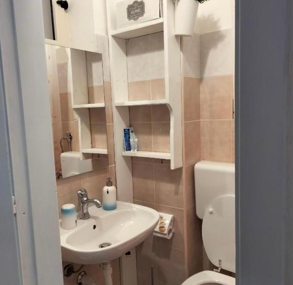 اتاق استاندارد, B&b Al Quindici Scilla