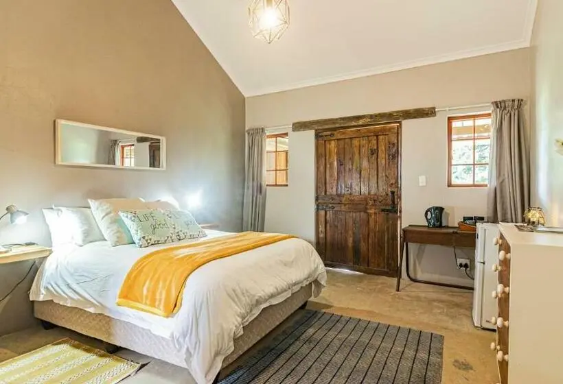 Deluxe-huone, Falling Waters