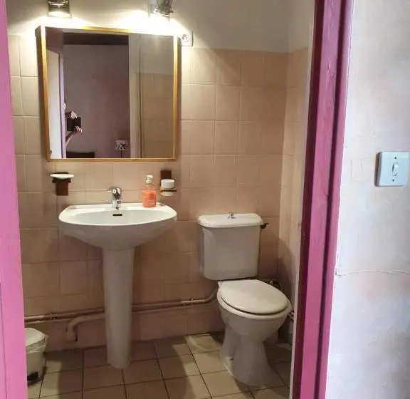 スタンダードルーム, Ferme équestre & Chambres D Hôtes Gateau Stables Proche Guédelon