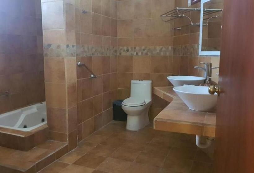 デラックススイート, Cabañas Colibrí