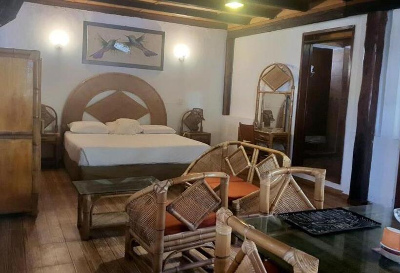 デラックススイート, Cabañas Colibrí