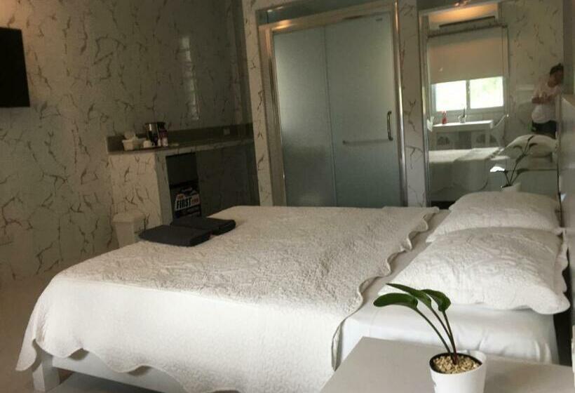 اتاق استاندارد, Sena Gladyz Suites