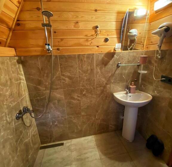 デラックスバンガロー, Serintepe Bungalov