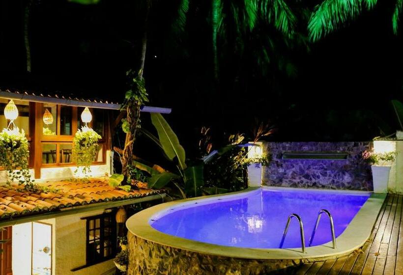 חדר בסיסי לשלושה, Qavi   Villa Di Milos   Praia Da Pipa