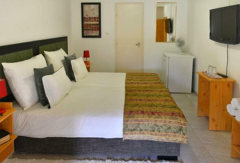 غرفة قياسية, Hagyma Panzió