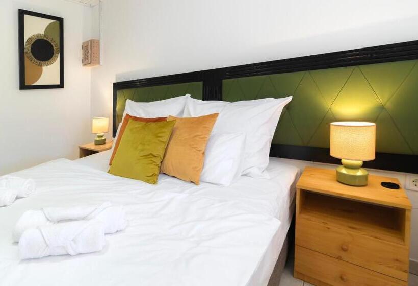 غرفة قياسية, Hagyma Panzió