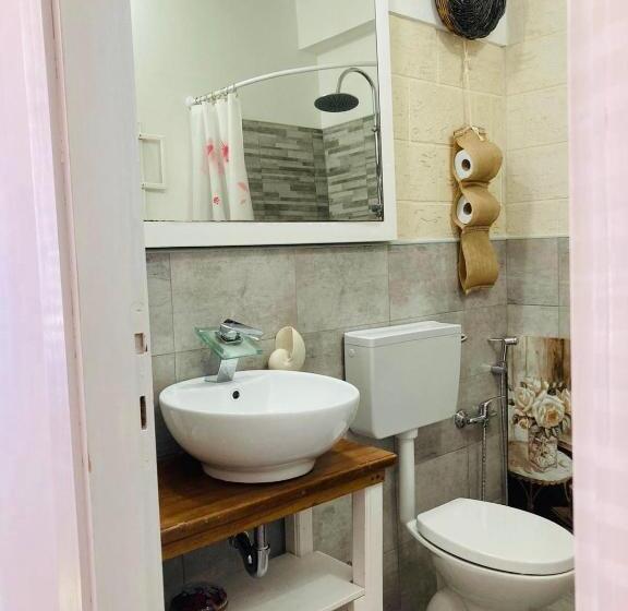 חדר סטנדרט, B&b Shardana