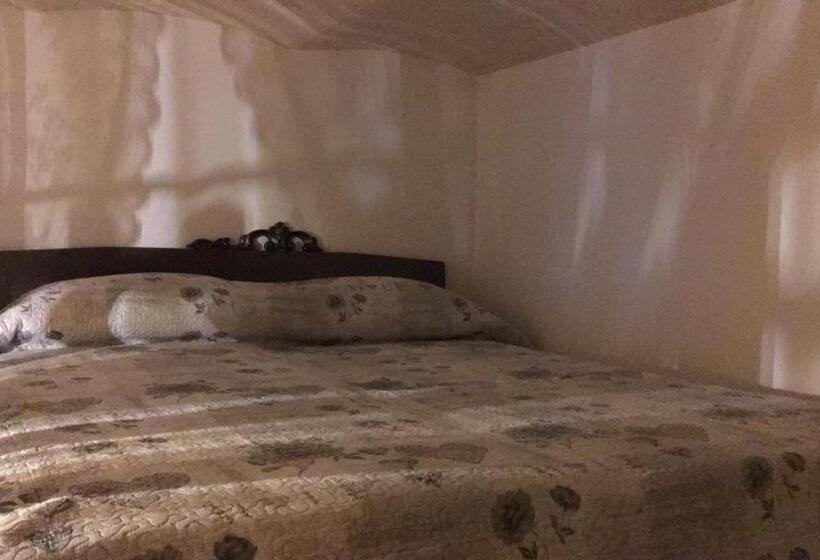 חדר סטודיו סטנדרד, B&b Shardana