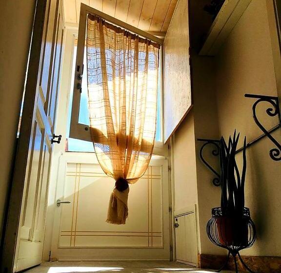 חדר סטודיו סטנדרד, B&b Shardana