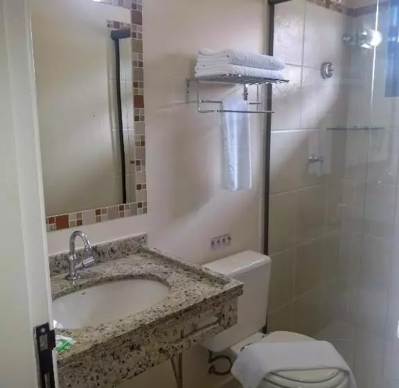 Deluxe Kolmen Hengen Huone, Costa Balena Piscina Aquecida Coberta