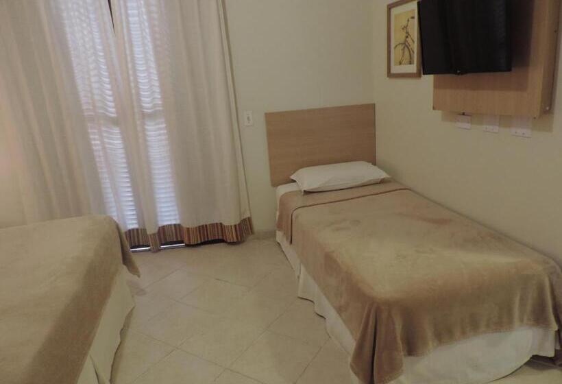 اتاق لوکس چهار تخته, Costa Balena Piscina Aquecida Coberta