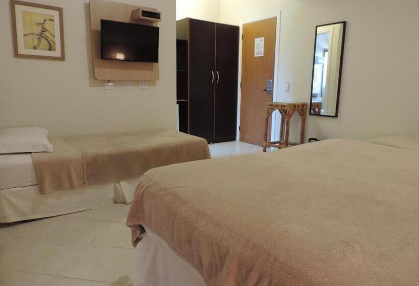 اتاق لوکس چهار تخته, Costa Balena Piscina Aquecida Coberta