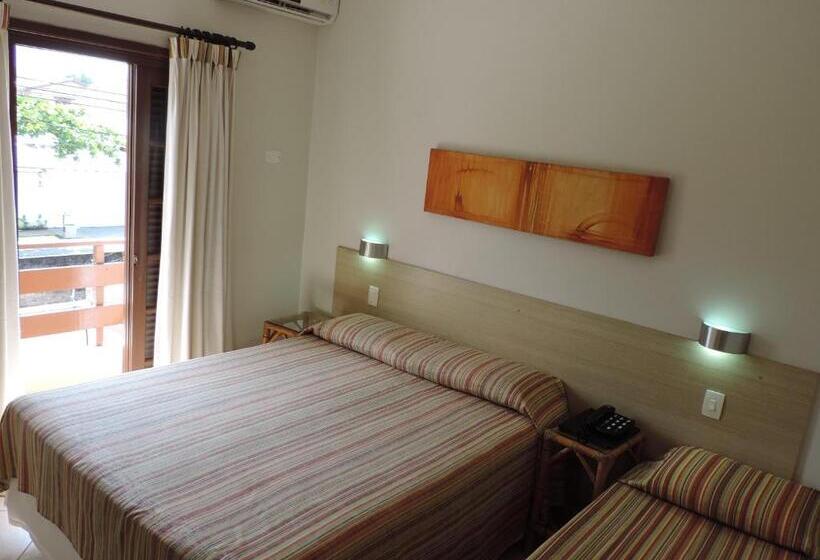 اتاق استاندارد سه نفره, Costa Balena Piscina Aquecida Coberta