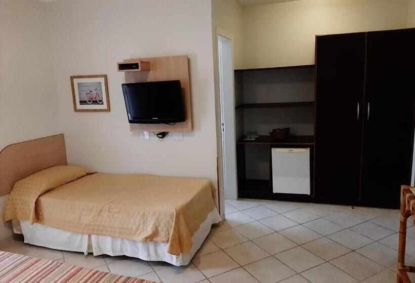 اتاق لوکس با بالکن, Costa Balena Piscina Aquecida Coberta