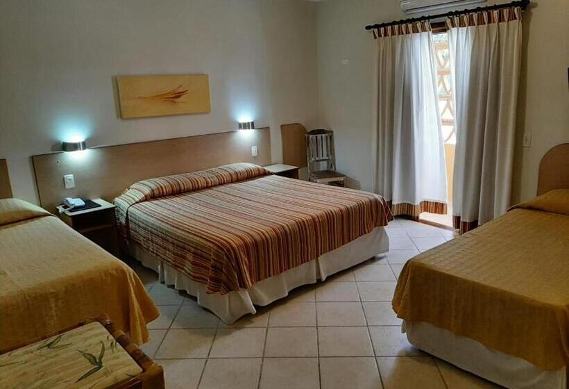 اتاق لوکس چهار تخته, Costa Balena Piscina Aquecida Coberta